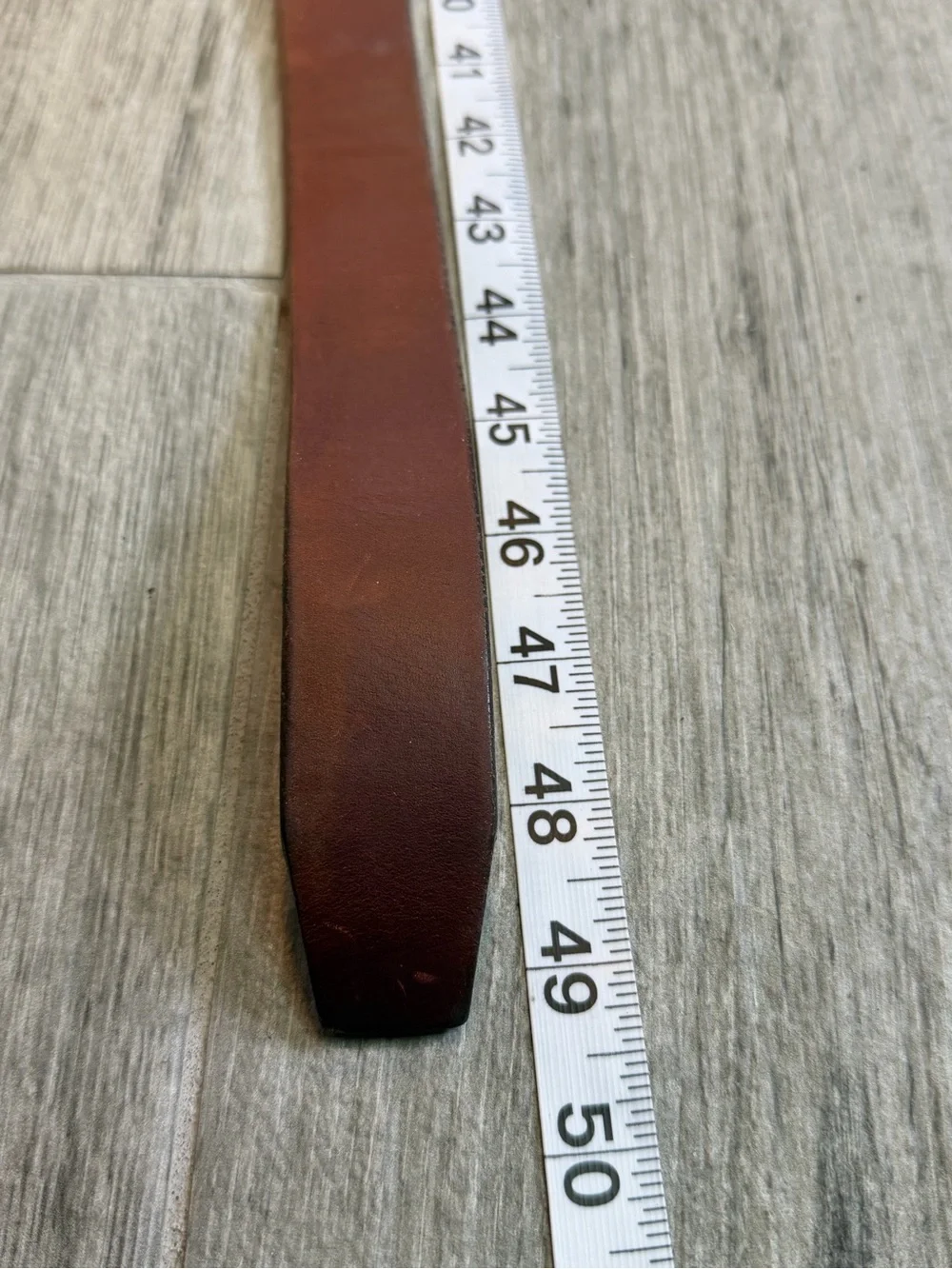 Duluth Trading Company Unhole-y Brown Leather Roller Belt XL 62004 USA Made
